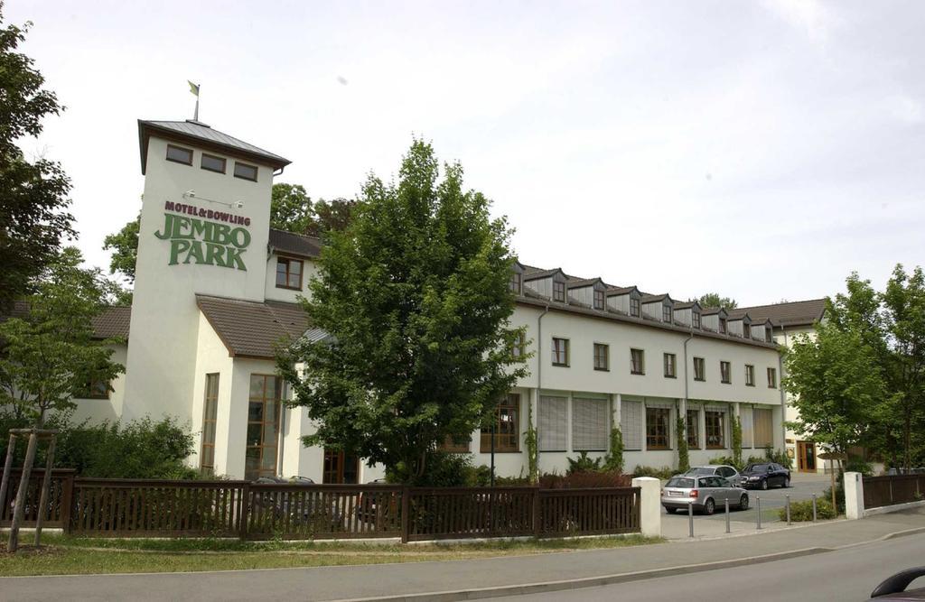 Jembo Park Hotel Jena Exterior foto